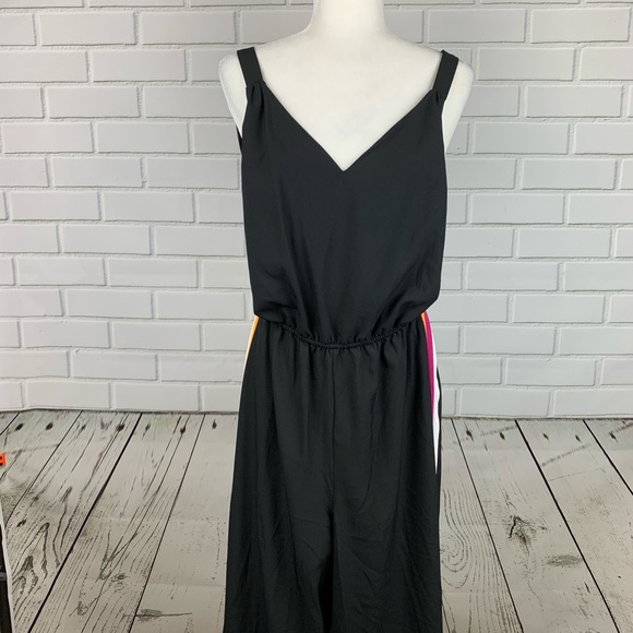 🔥BAR III🔥Cute Sleeveless Jumper Jumpsuit Black Colorblock Stripe Large NWT - Picture 4 of 5